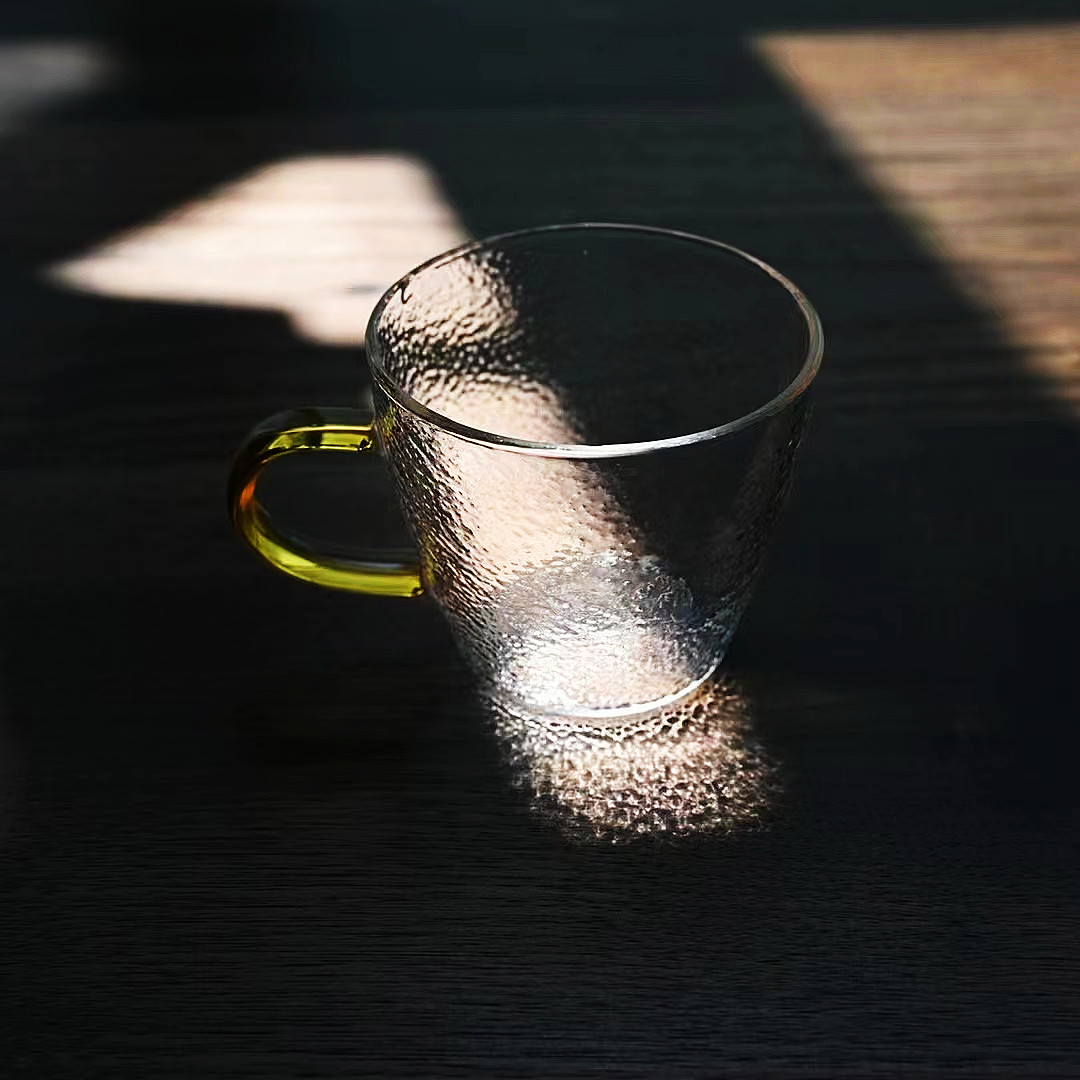 2098创窑鱼戏彩把玻璃把杯