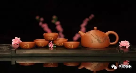 乾隆年制款朱泥梨形小壶 复刻设计原型